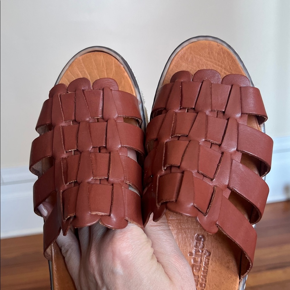 Bearpaw Huarache Timeless Brown Woven Leather Platform Boho Sandals - Size 8 - Picture 6 of 7
